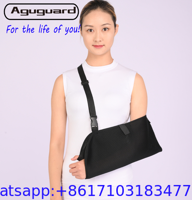 Sling noir avec sangle réglable et instructions de soins Lavez-vous les mains